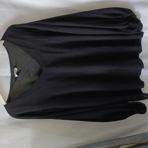 Qearal V Neck Blouse, black, balloon sleeves - Picture 1 of 6